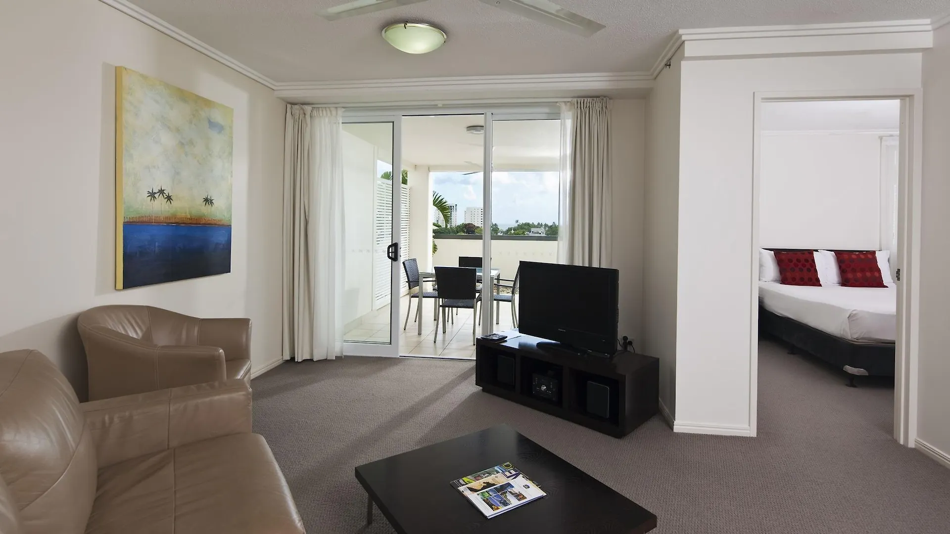 Apartahotel Cairns Central Plaza Apartment Hotel Official